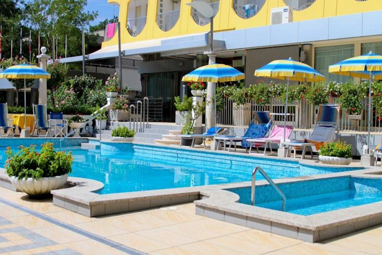 Hotel Colorado 4*